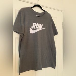 NIKE GREY XL “RUN” Shirt